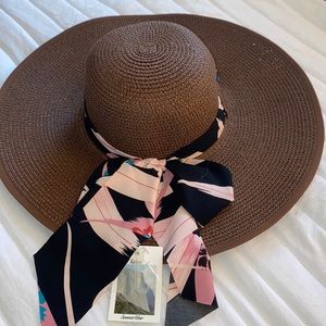 NWT Reliant Summer Wear floppy hat